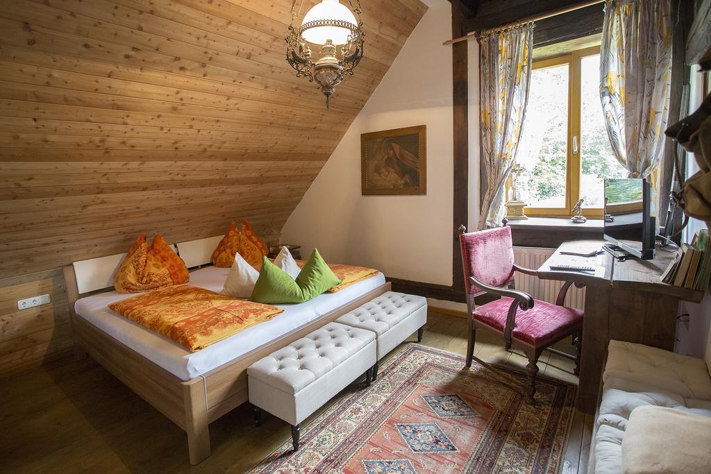 Baderhaus Hotel Bruck an der Mur Bagian luar foto